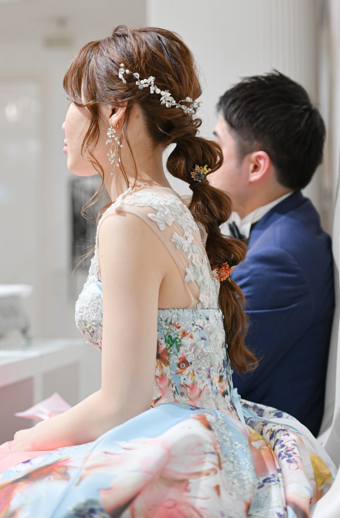 【最新版】ウェディングドレスに似合う髪型は？結婚式までにどんな準備をしたらよい？｜ブライダルハウスTUTU