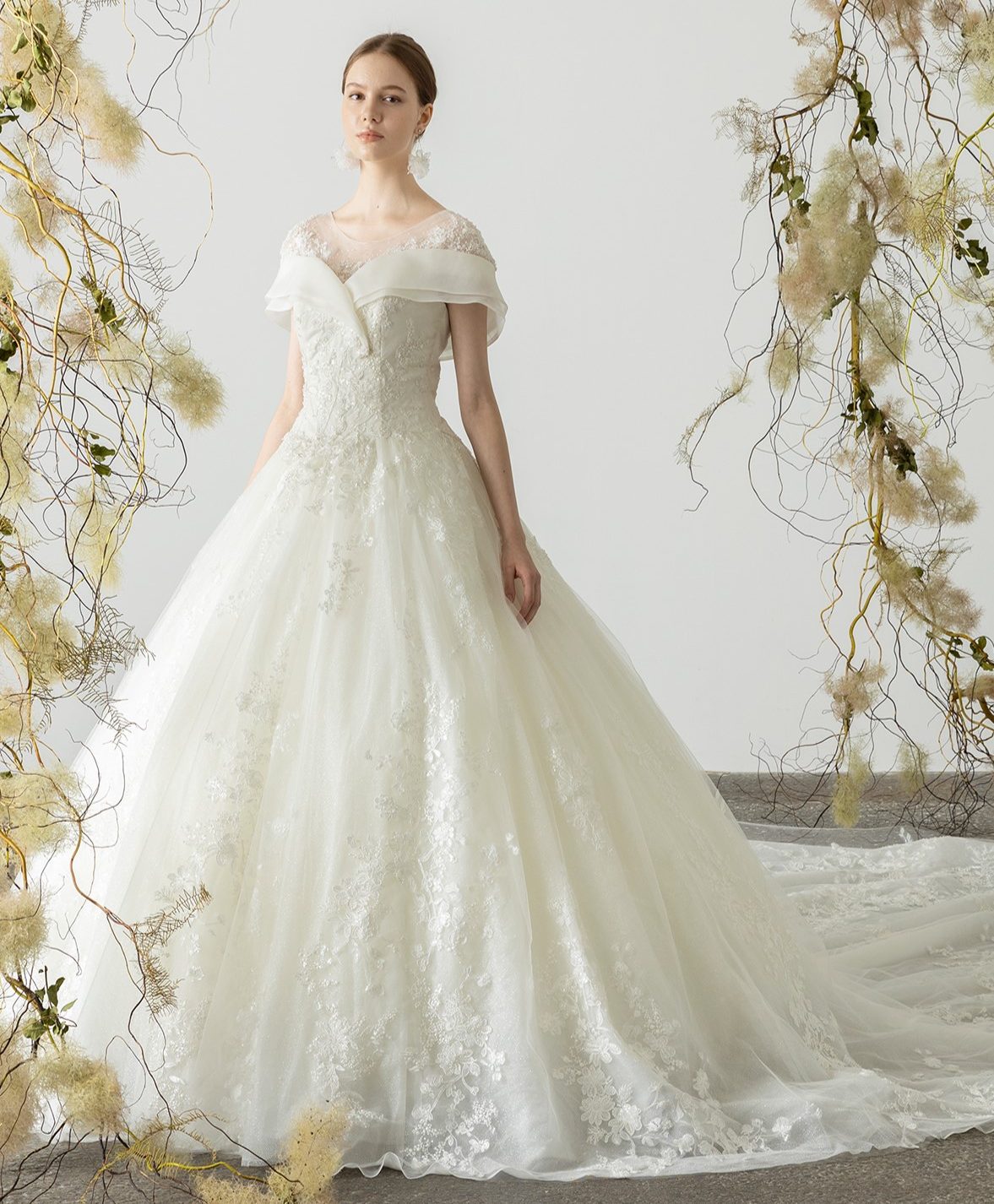 VK-0251 | DRESS GALLERY BOX